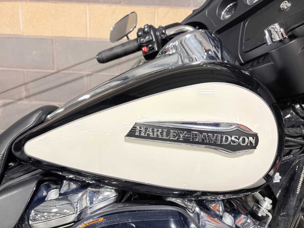 Electra Glide® Police