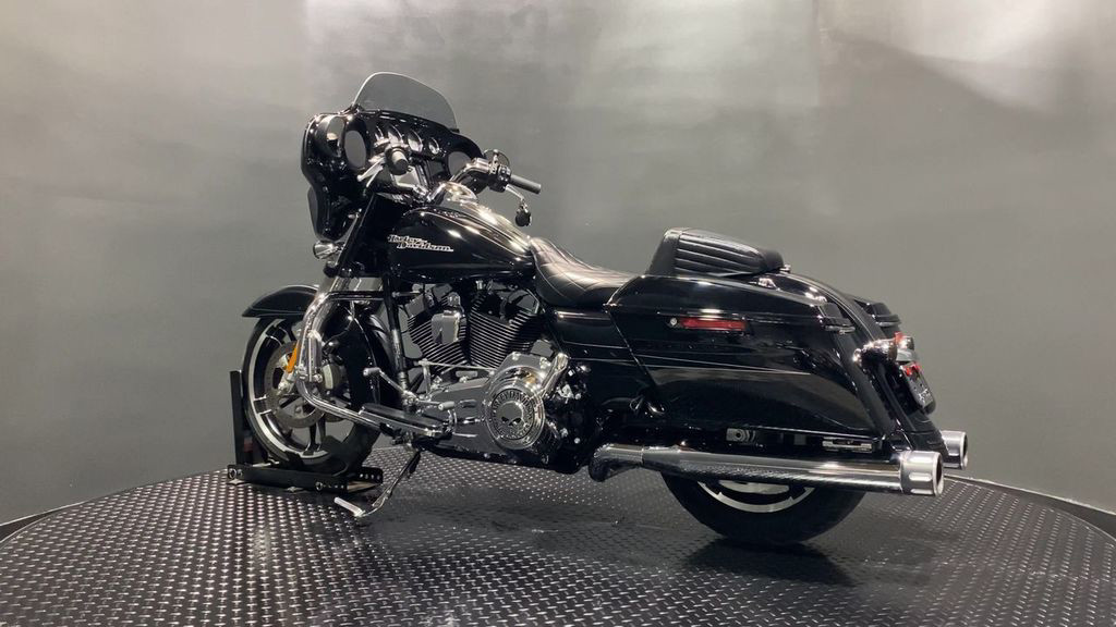Street Glide® Special