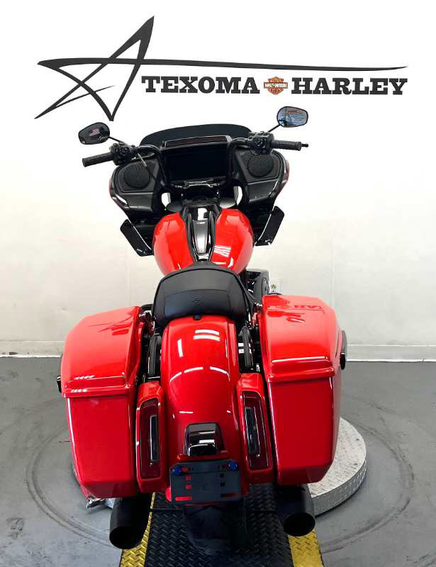 Road Glide®