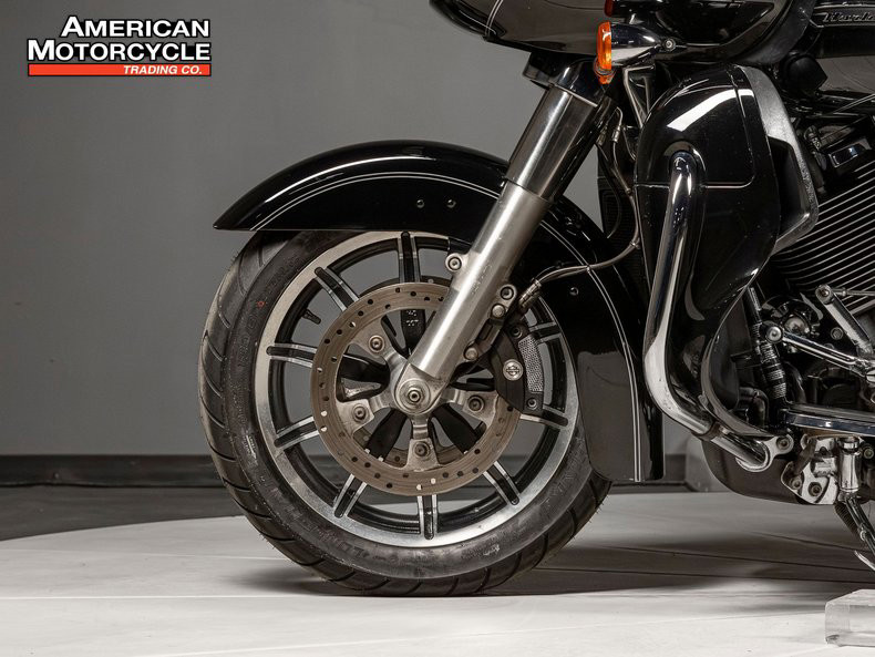 Road Glide® Ultra