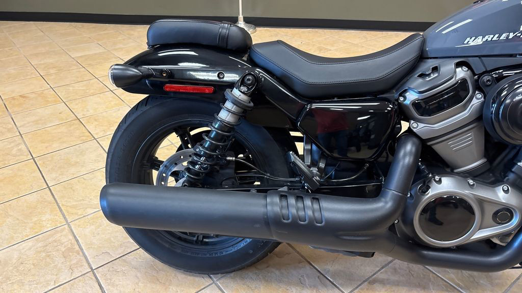 Nightster