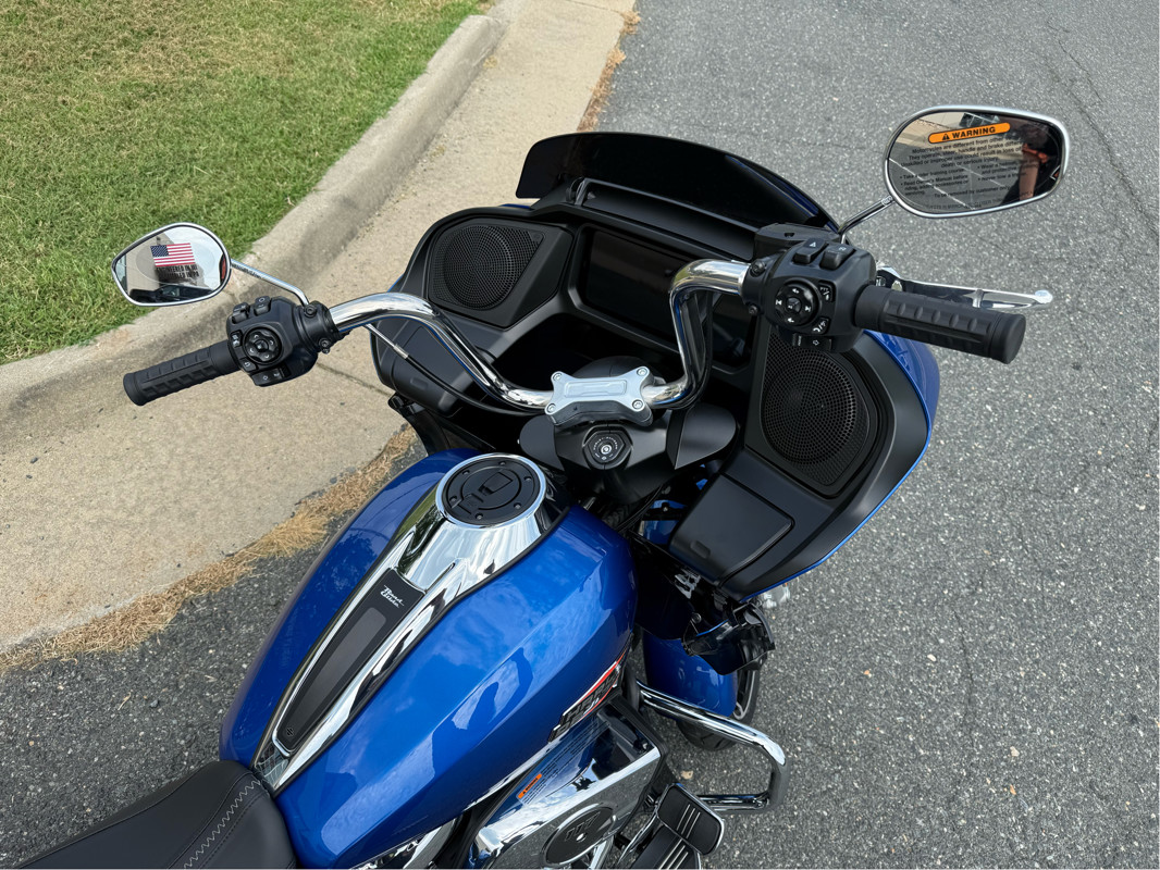 Road Glide®