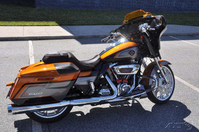 CVO® Street Glide®