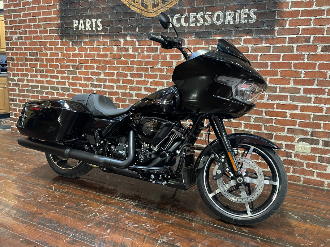 Road Glide®
