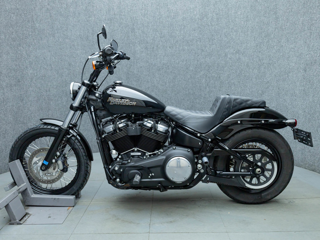 Softail® Street Bob®