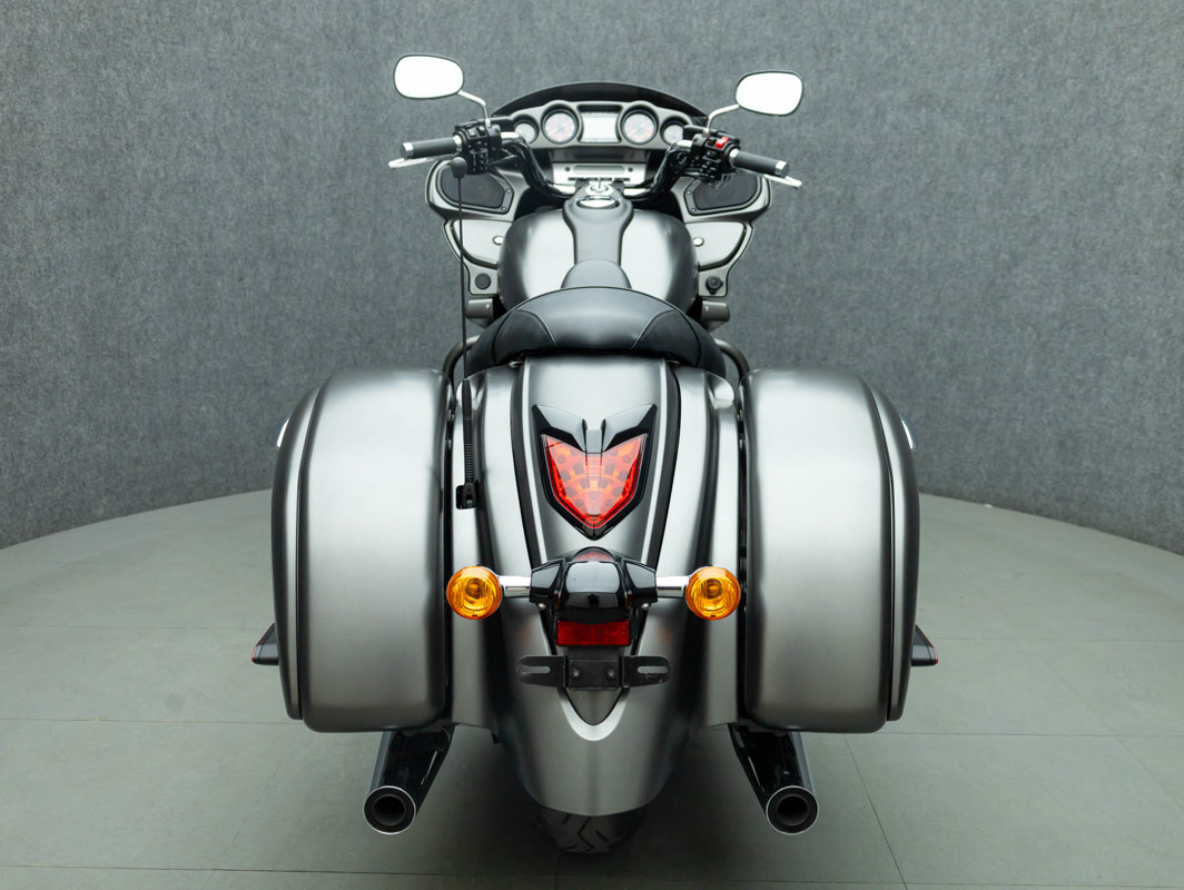Vulcan 1700 Vaquero ABS