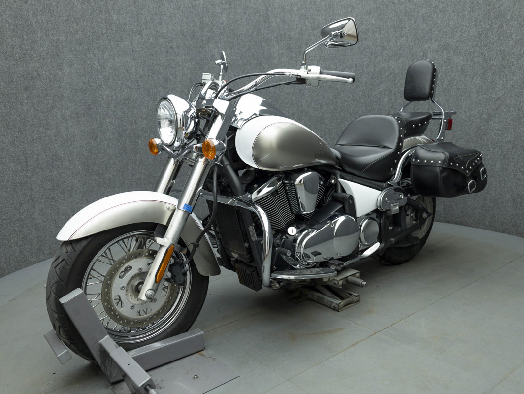 Vulcan 900 Classic LT