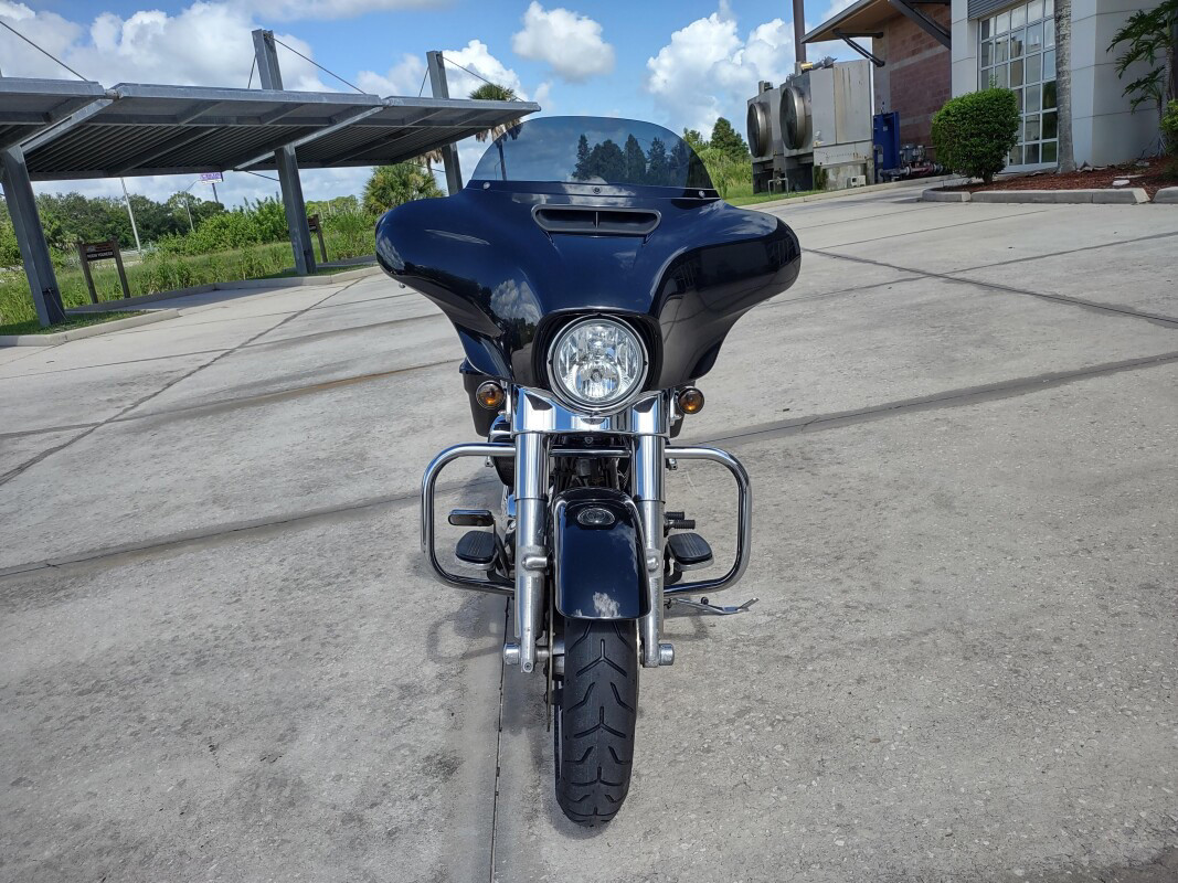 Street Glide®