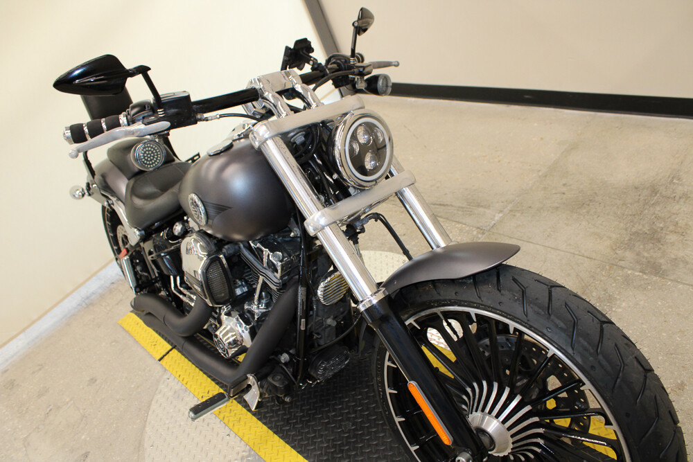 Softail® Breakout®