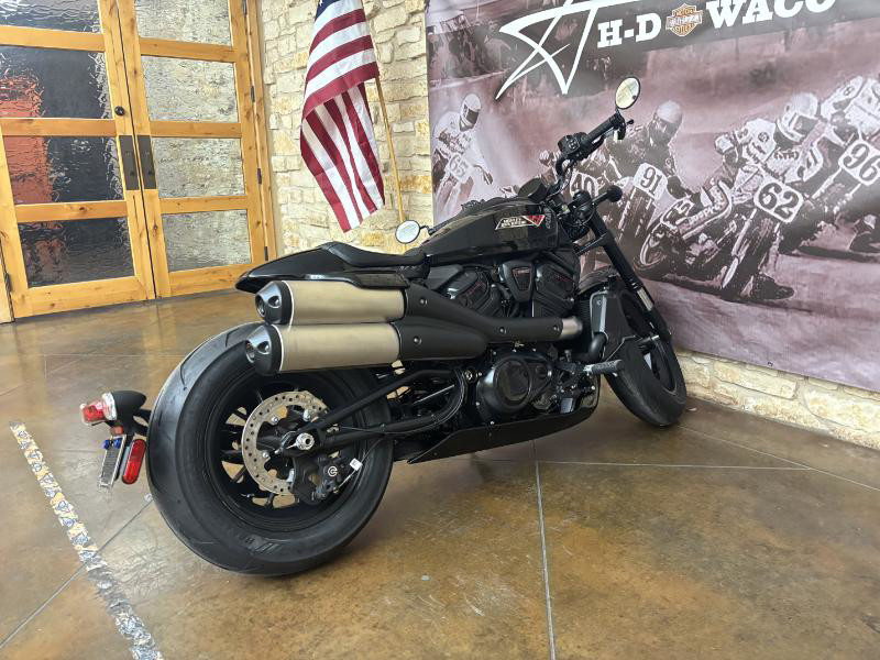 Sportster® S