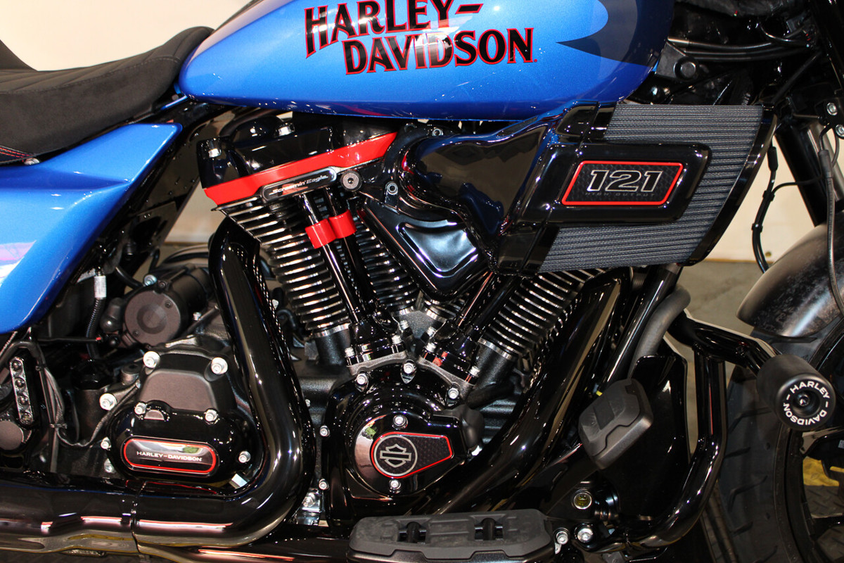CVO® Street Glide® ST