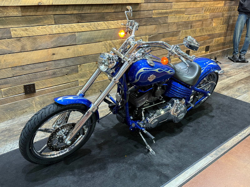 Softail® Rocker® C