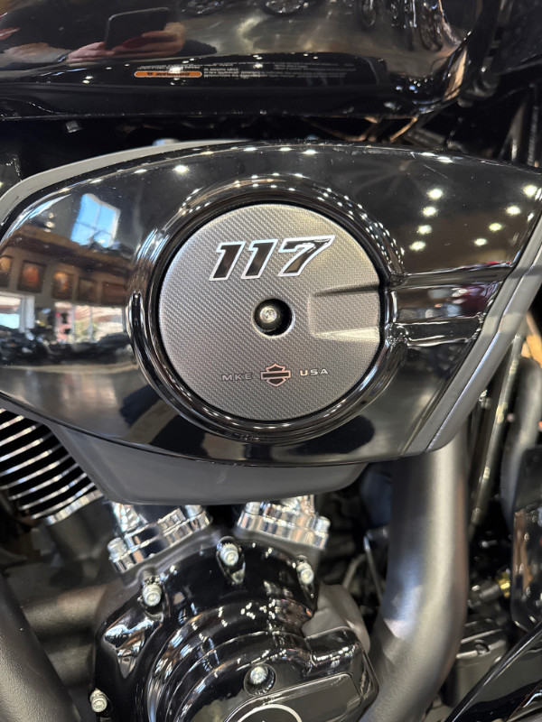 Road Glide®