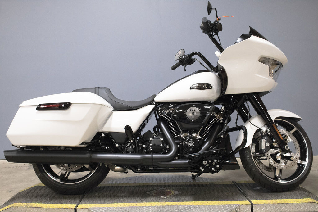 Road Glide®