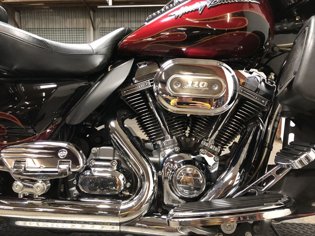CVO® Ultra Classic Electra Glide®