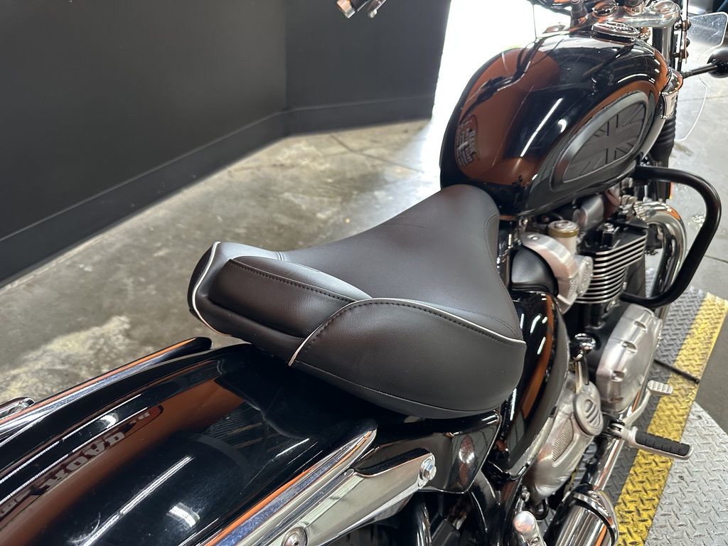 BONNEVILLE SPEEDMASTER