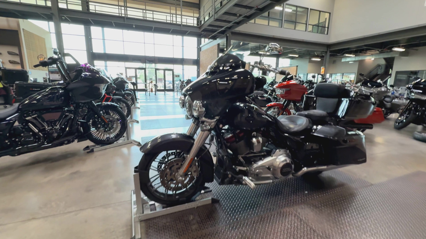 CVO® Street Glide®