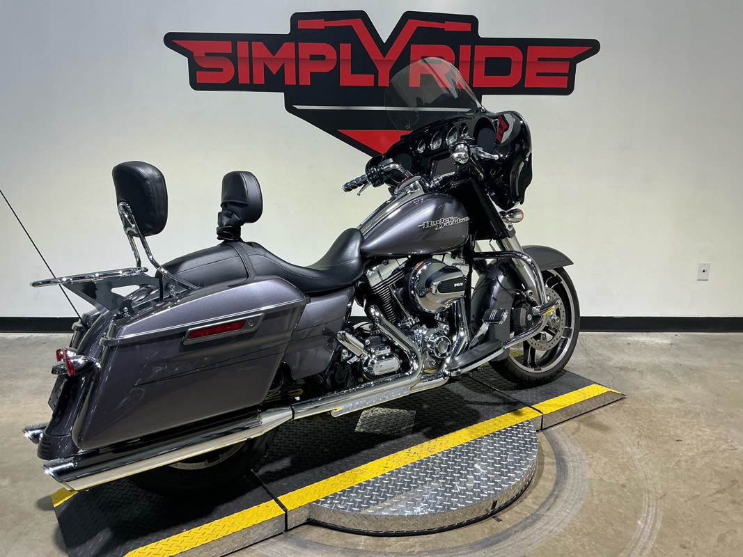 Street Glide® Special