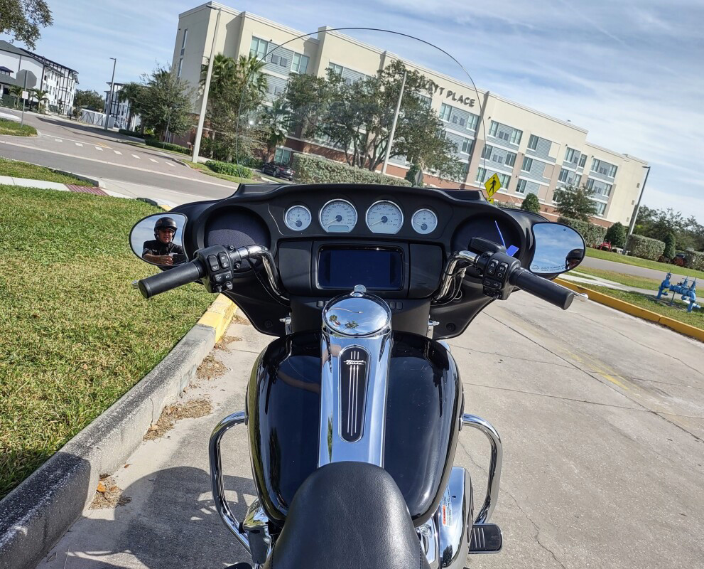 Street Glide®
