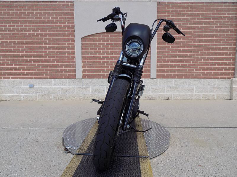Iron 883®