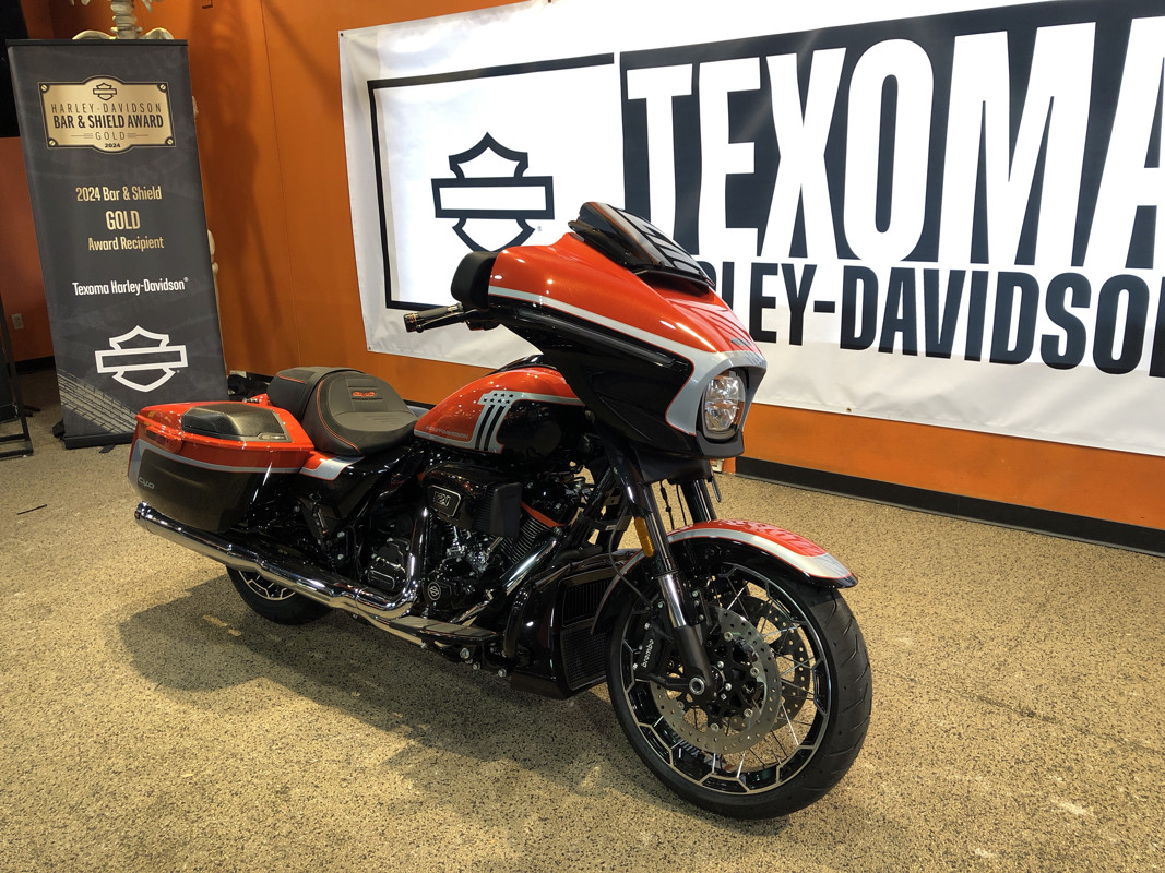 CVO® Street Glide®