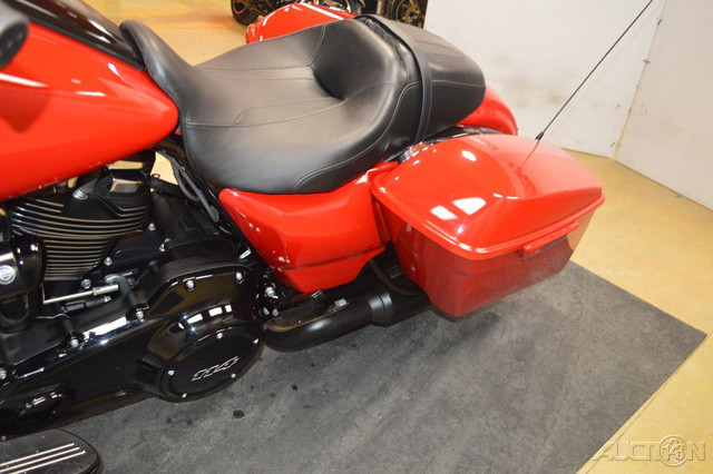 Street Glide® Special