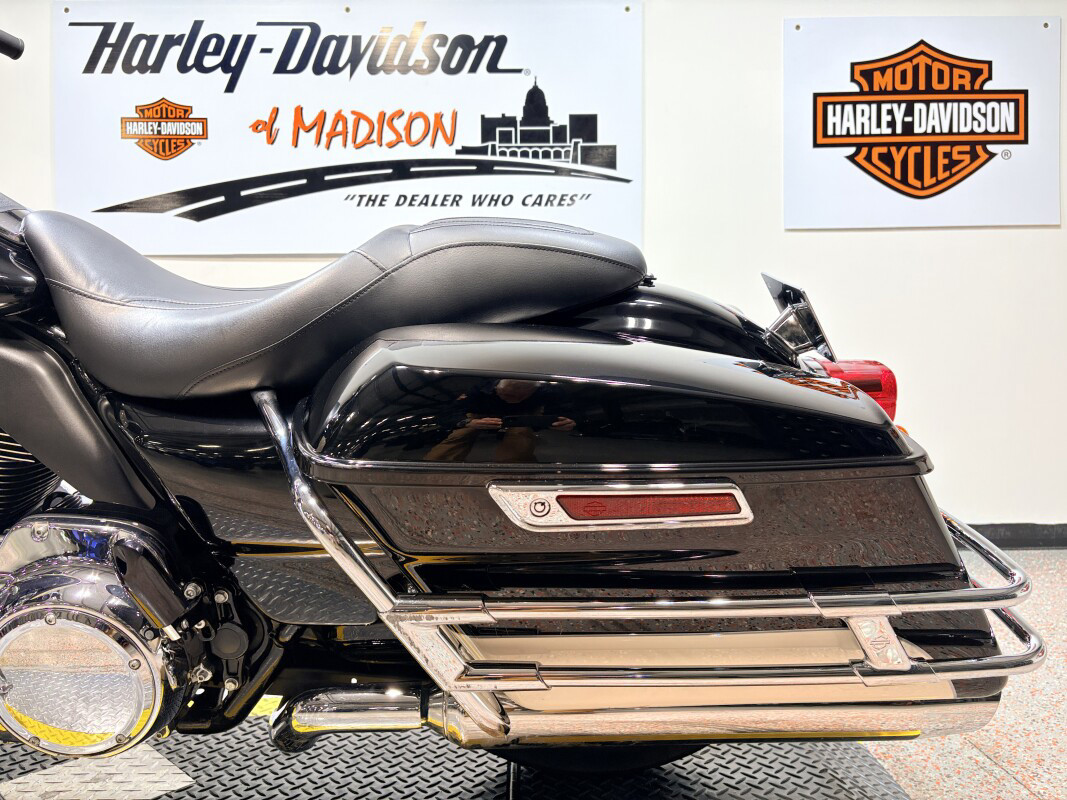 Electra Glide® Police