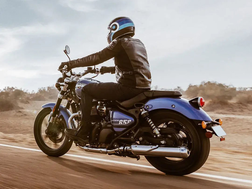 Super Meteor 650