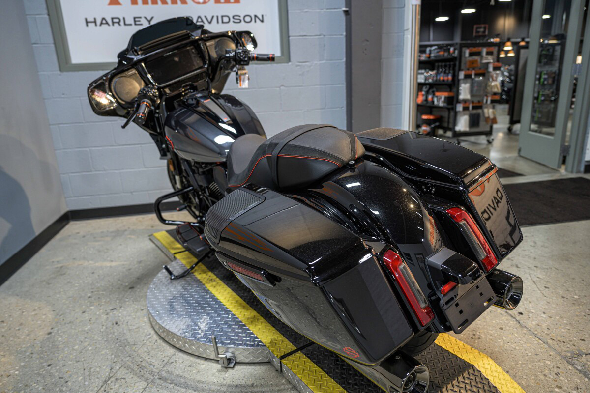 CVO® Street Glide®