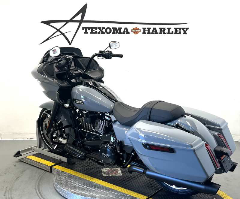 Road Glide®
