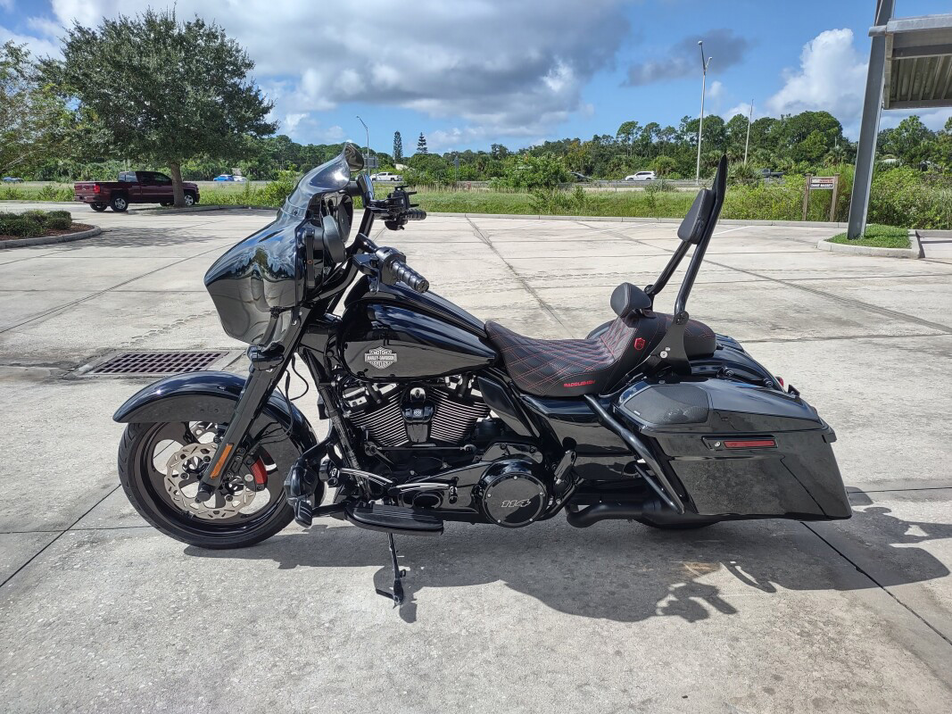 Street Glide® Special