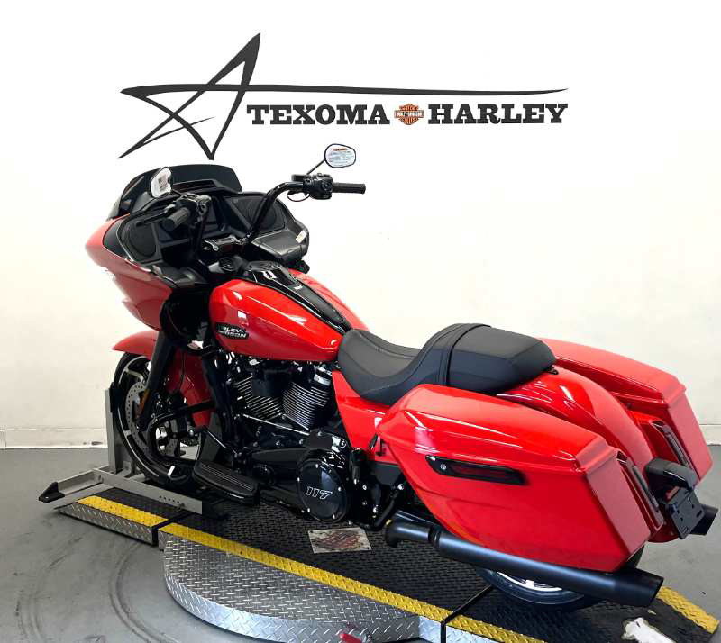 Road Glide®