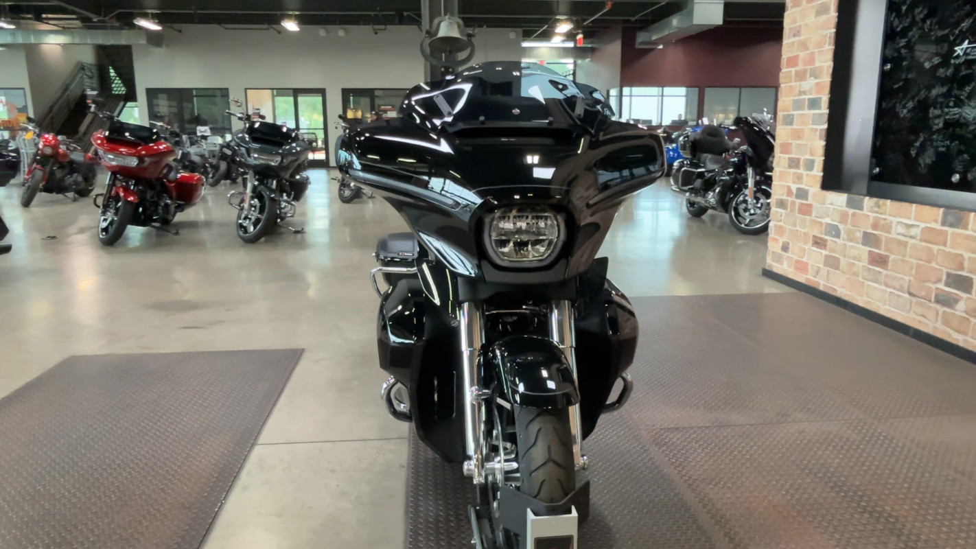 Street Glide® Ultra