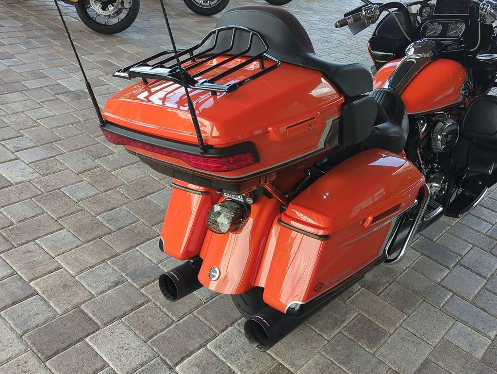 CVO® Road Glide® Limited