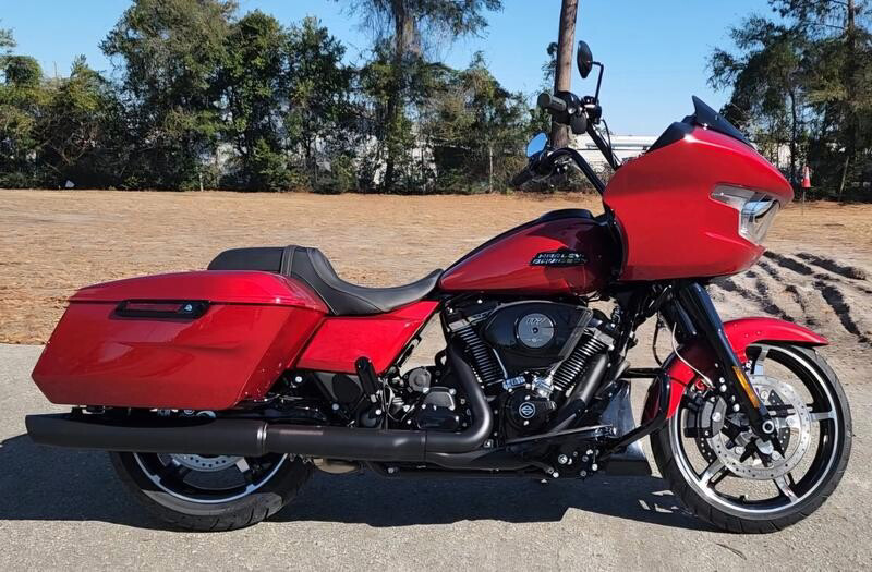 Road Glide®