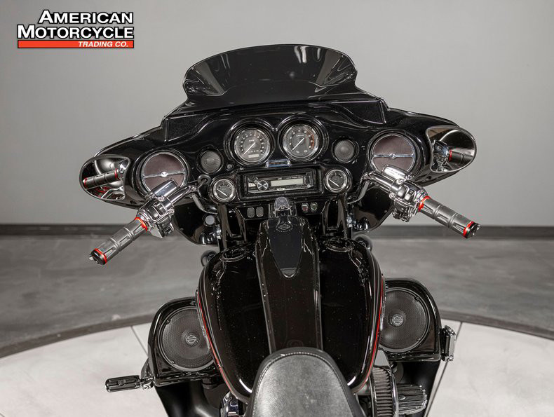 CVO™ Street Glide®