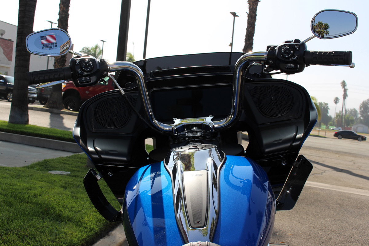 Road Glide®