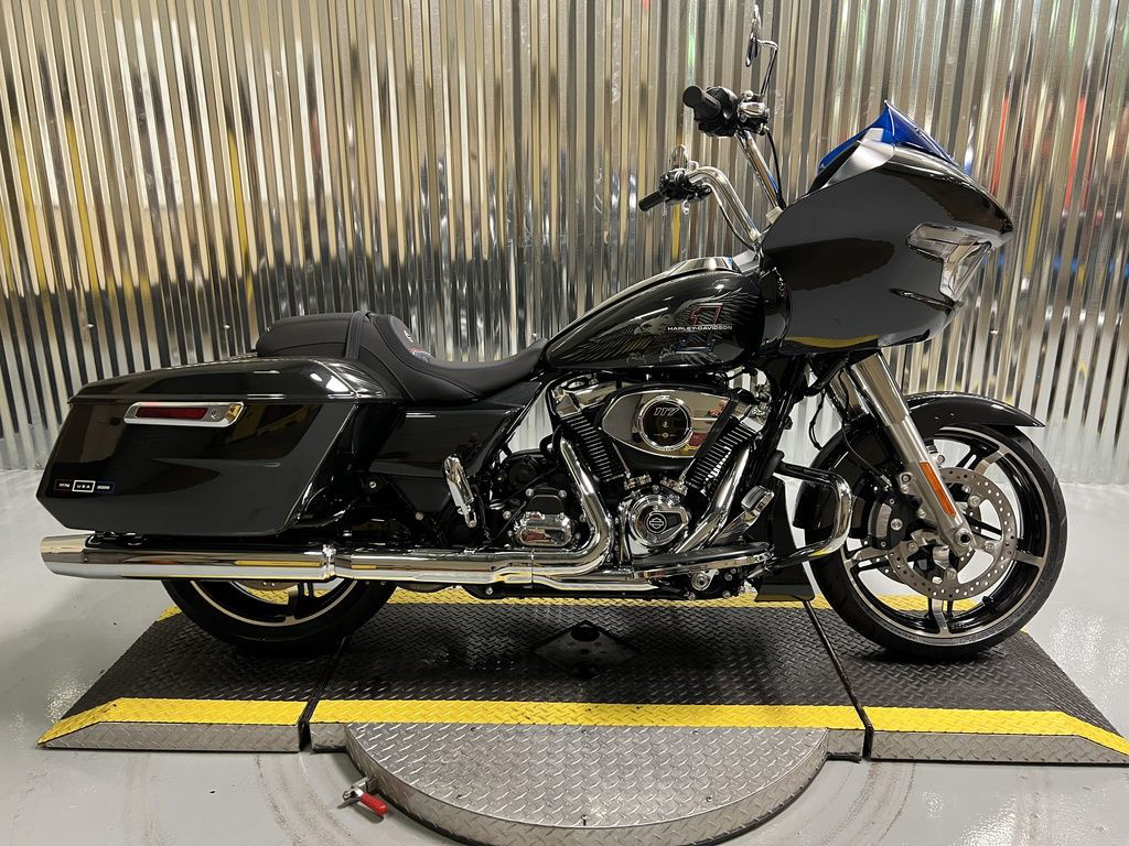 Road Glide®
