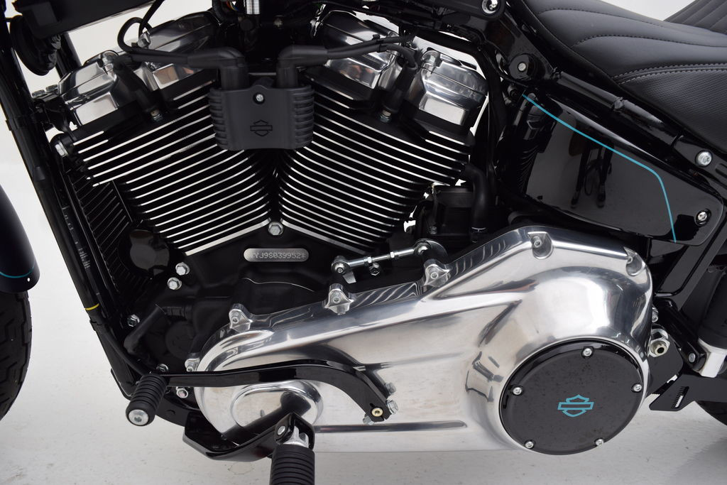 Street Bob®