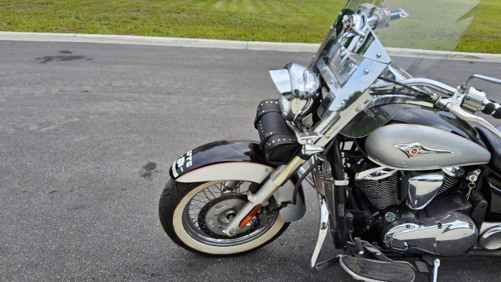 Vulcan 900 Classic