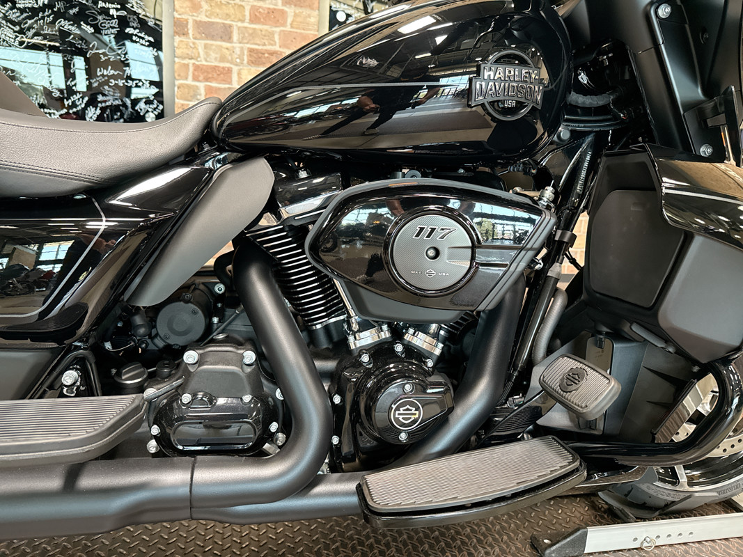 Street Glide® Ultra
