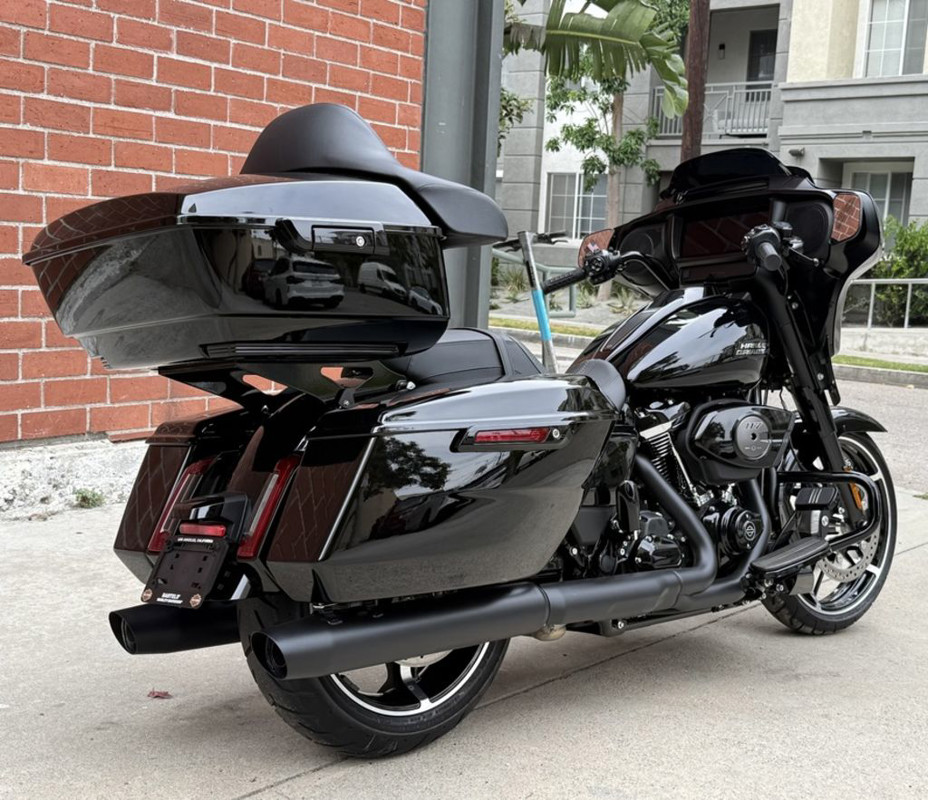 Street Glide®