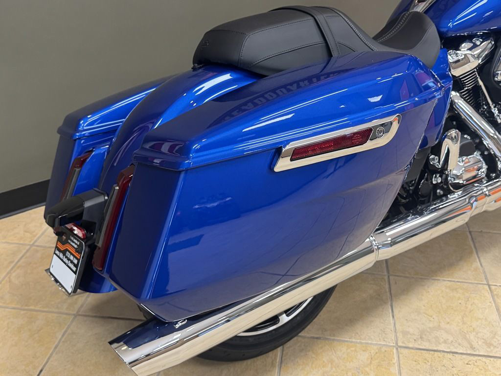 Road Glide®