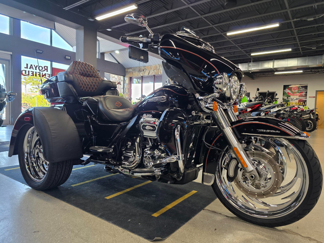 Tri Glide® Ultra Classic®