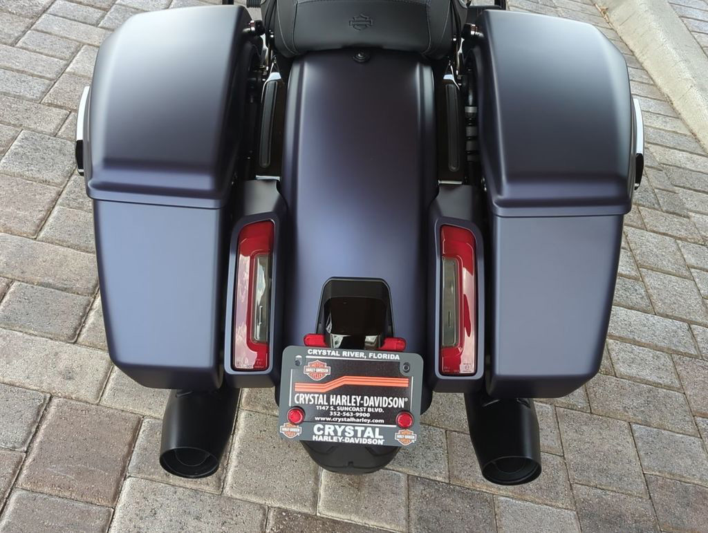 Street Glide®