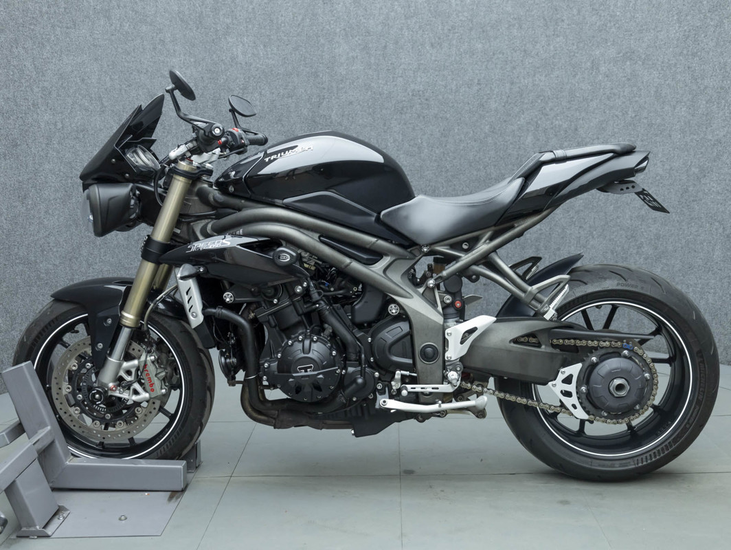 Speed Triple S