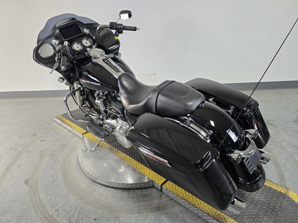 Harley R. Wright Ks 2020 Harley-Davidson® FLTRX Road Glide® for Sale in Kansas City, MO ...