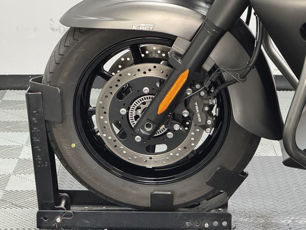 Vulcan 1700 Vaquero ABS