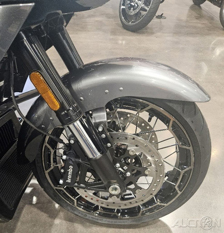 CVO® Road Glide®