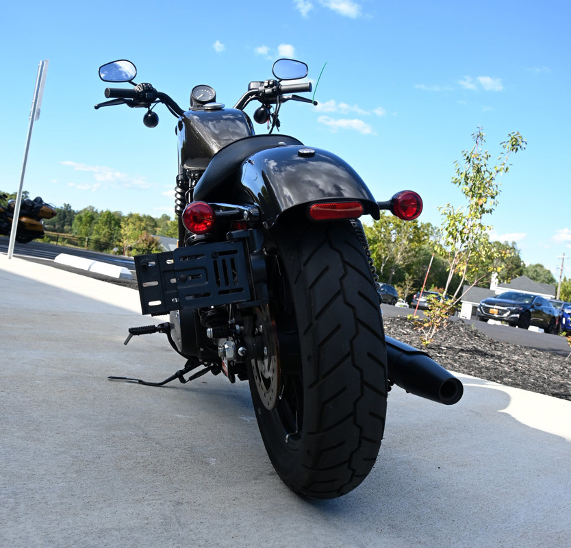 Iron 883®
